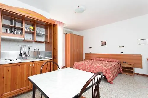 Hotel Residence Des Bains Чезенатико